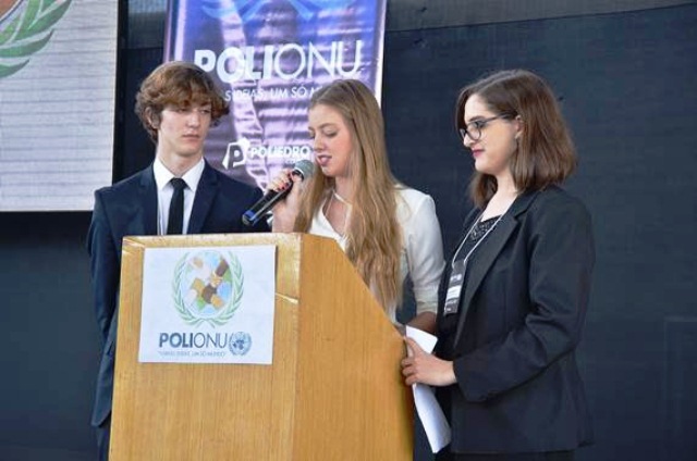 foto polionu